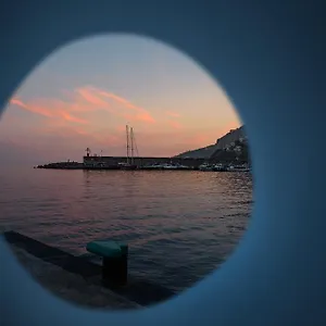 rezervați aici