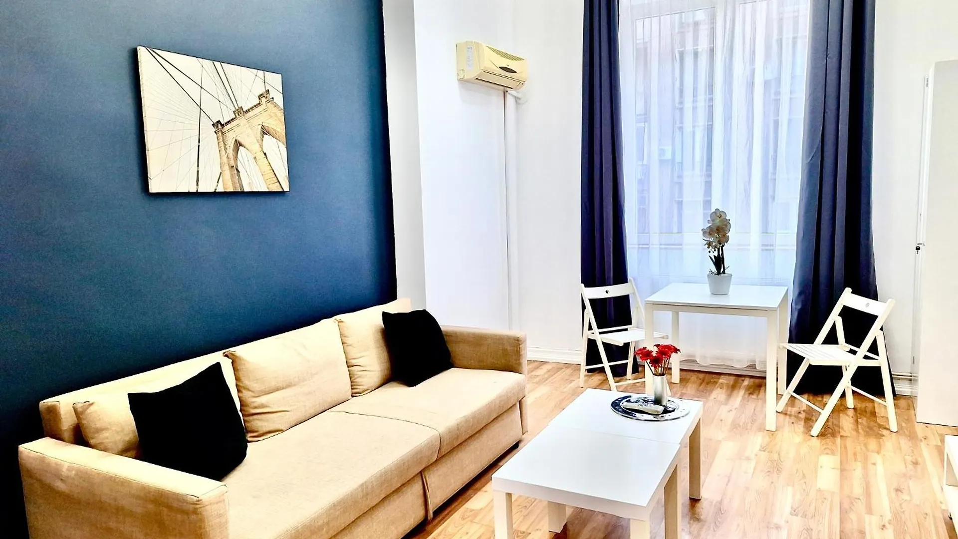 Victoriei Old Town Apartment Bucarest